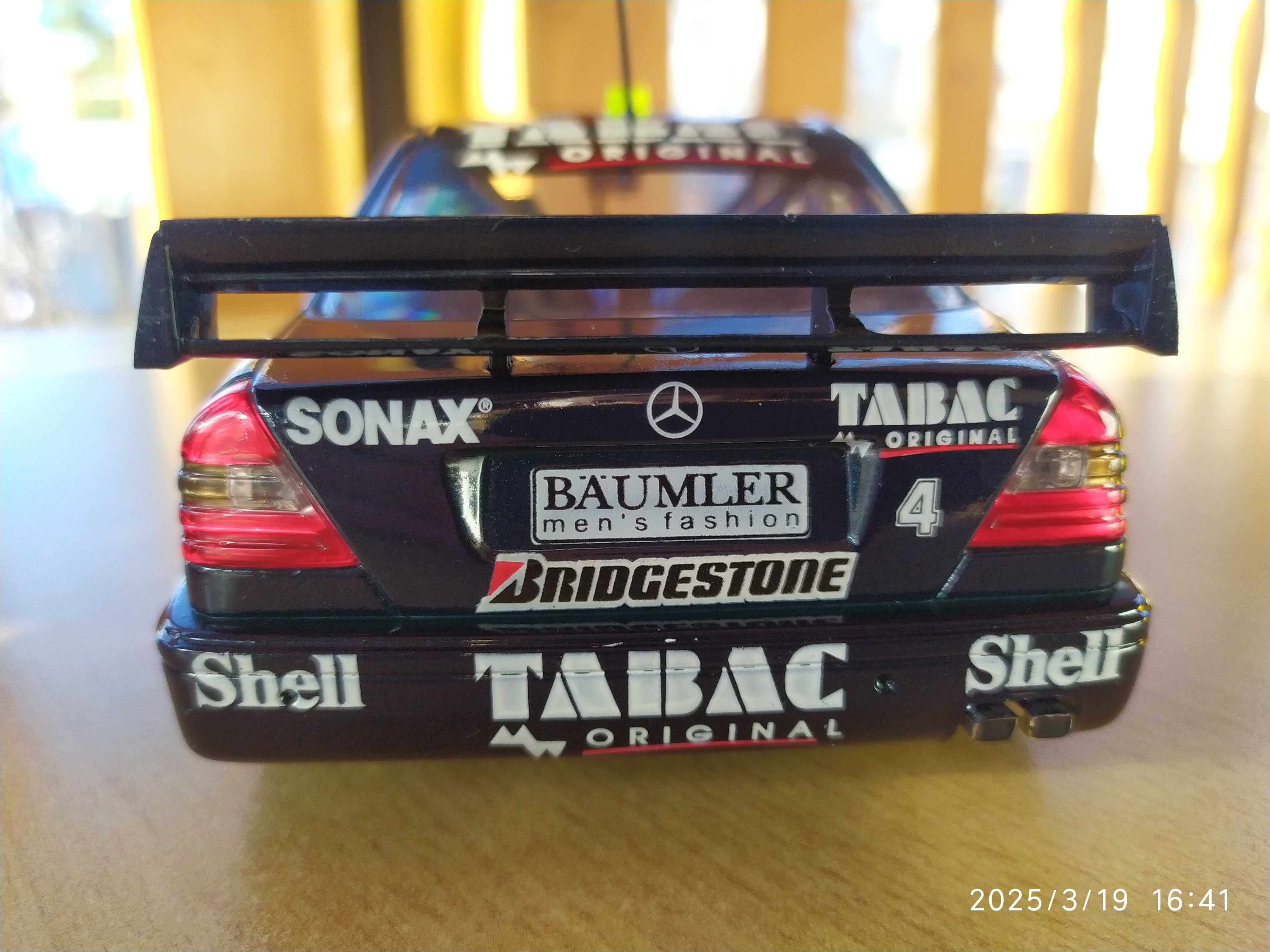 1:18 Метални Модели на MERCEDES C-Klass DTM Team AMG - UT models