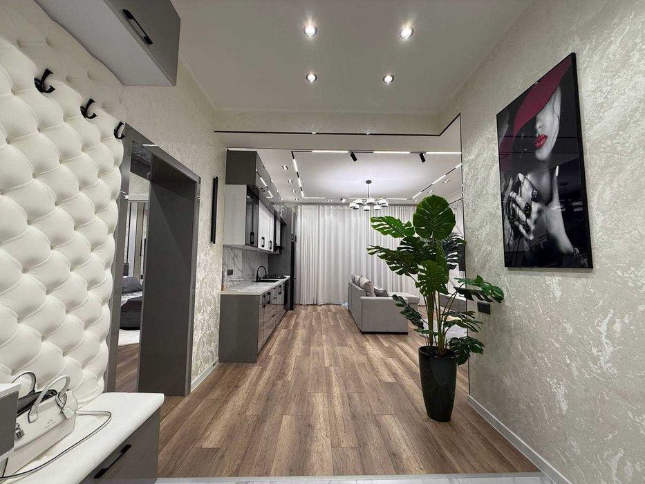 Посуточная аренда квартиры в Ташкент сити Бульвар возле фонтана