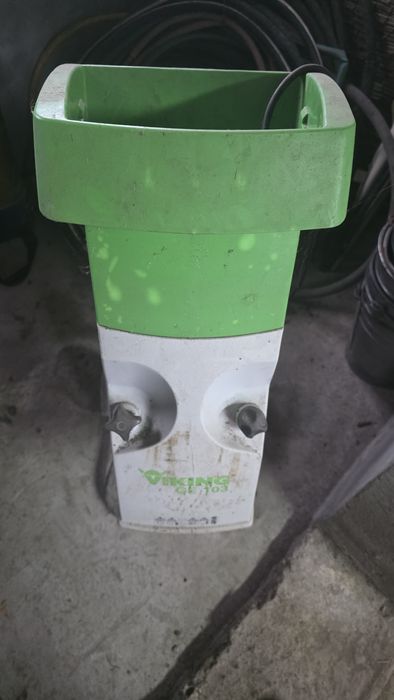 Tocator electric fructe