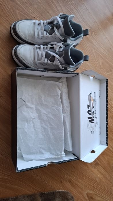 jordan spizike low white/cool grey-anthracite blanc