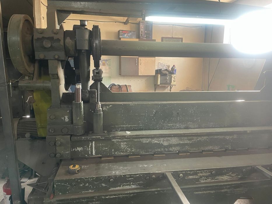 Ghilotina de vanzare