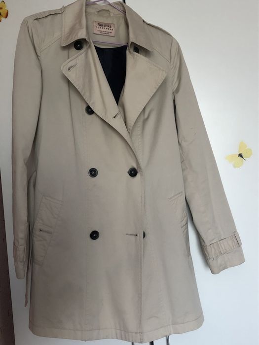 Тренч Bershka