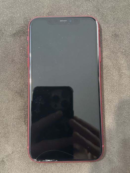 Vând PS4 Slim si Iphone 11 !