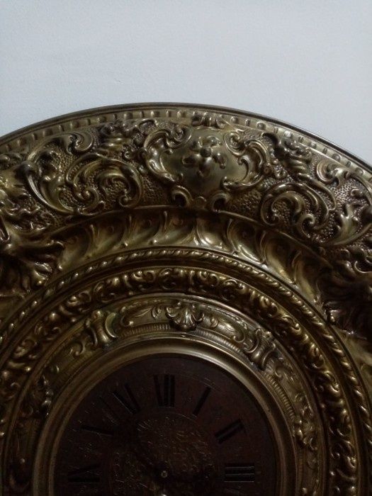 Ceas de perete antic mecanic sec 19 Lenzkirch din alama masiva lucrătu