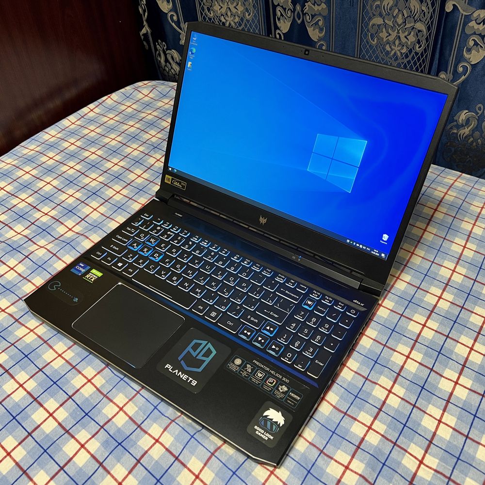 Ноутбук Acer i7-11800 RTX 3060 Predator