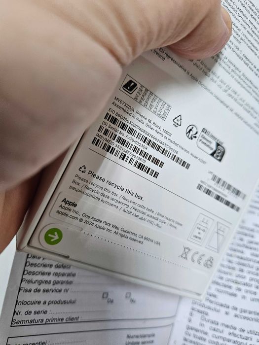 Iphone 16 128 Gb nou la cutie 2 ani Garantie.