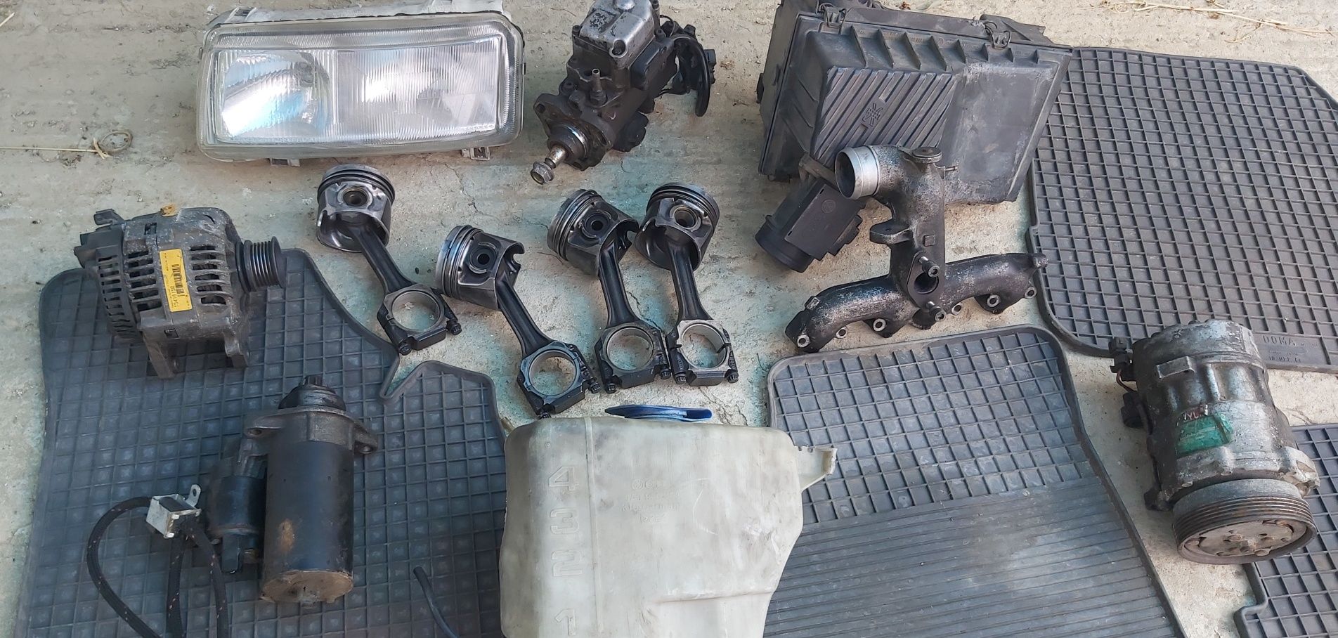 Dezmembrez VW Passat B4 Intermediar
