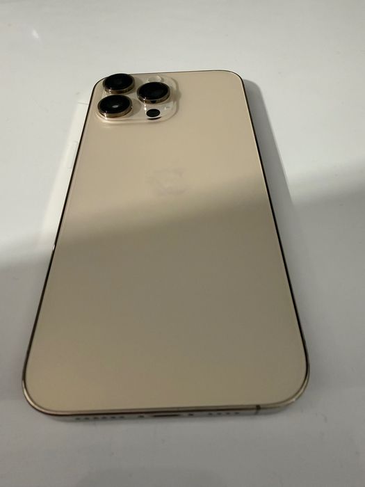 Продавам apple iphone 14 pro max