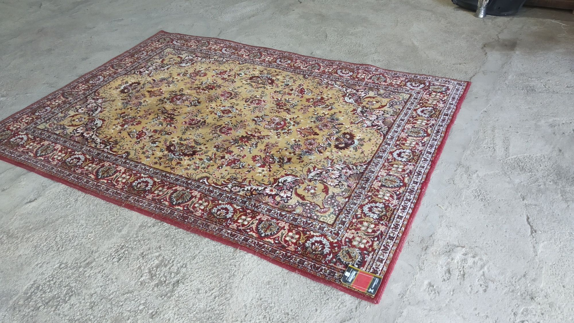 Персийски килим на завод Декотекс Сливен 250/175см
