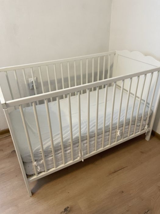 Дървена кошара Ikea