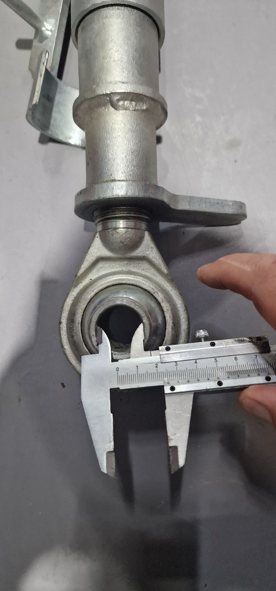 Tirant stabilizator central tractor catg 3 tija filet grosime 35 mm im