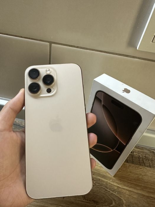 Продам iPhone 16 Pro Max 512gb