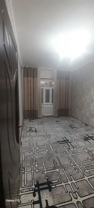 3 xonali kvartira sotiladi