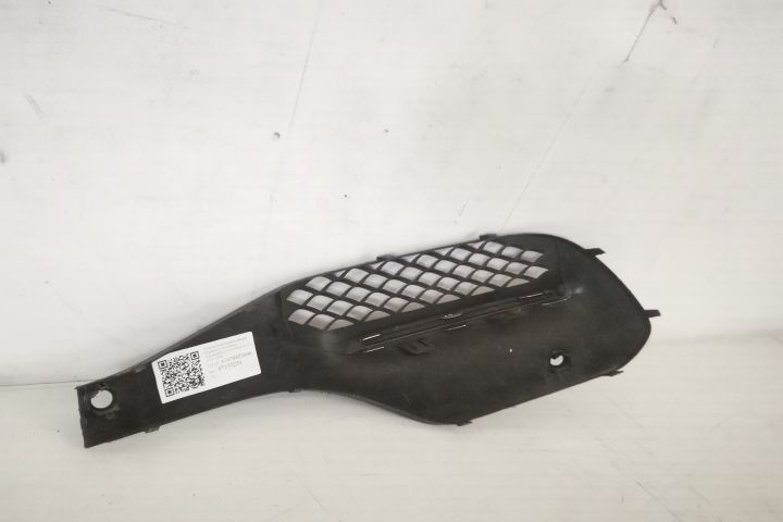 Оригинална странична решетка за проектор от дясната страна в добро със