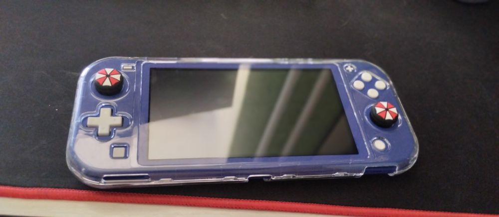 Nintendo Switch Lite прошитый