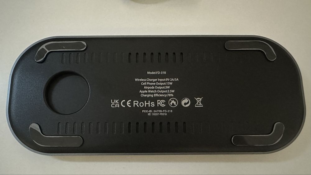 Încărcător wireless 3 in 1 Magsafe iPhone, Airpods, Apple Watch