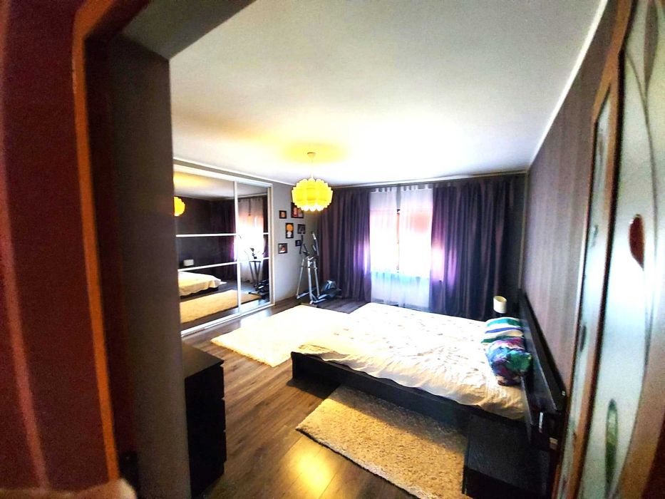 Casa de familie cu camere spatioase