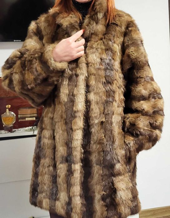 Vând blană de castor naturală, MODEL UNICAT.