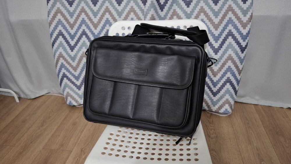 Сумка для ноутбука Sumdex