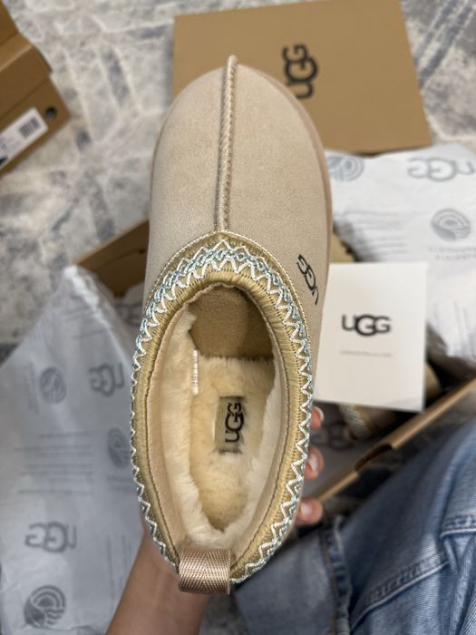 Cizme UGG cu platforma