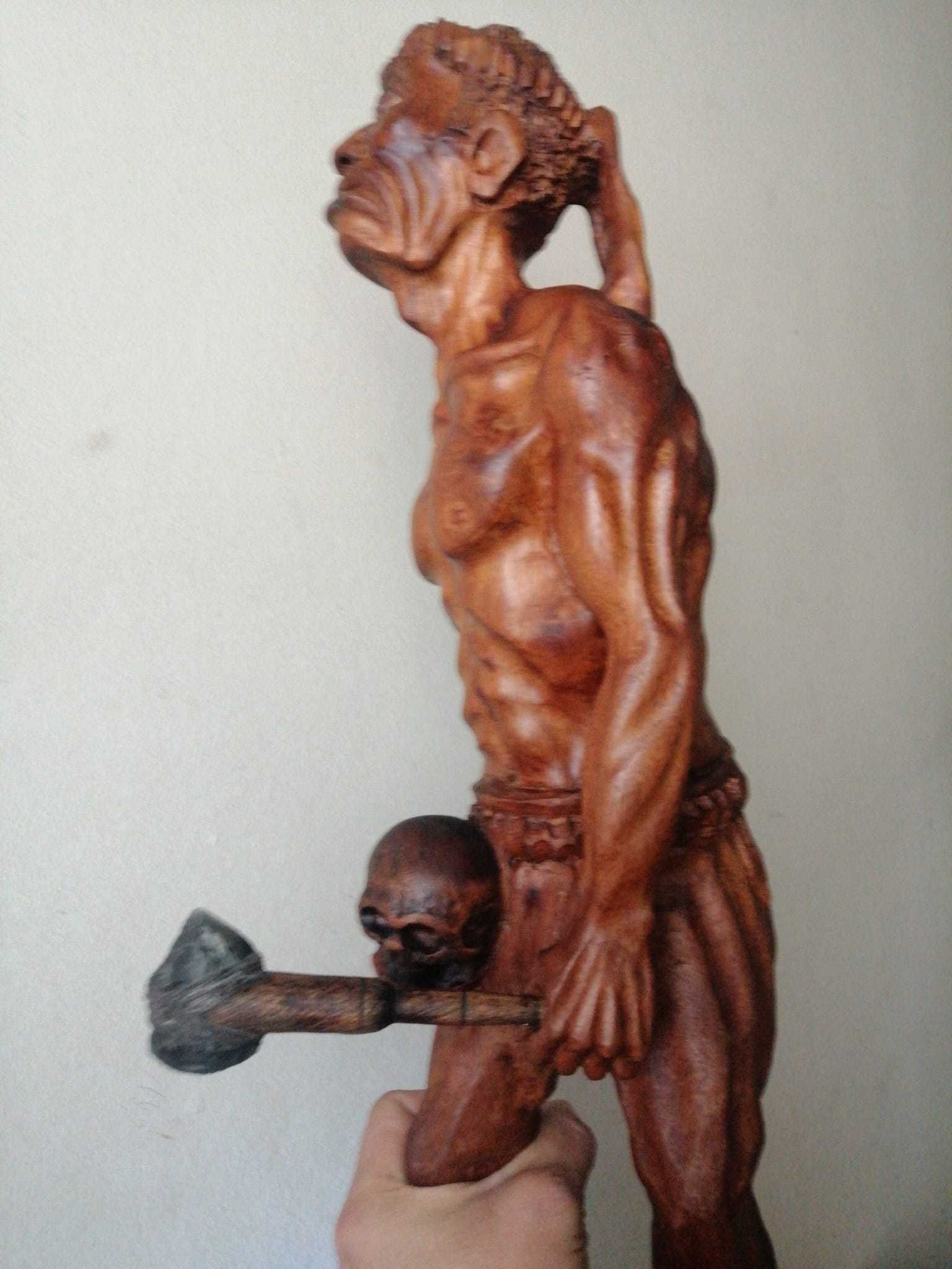 Statueta vintage Omul de Neanderthal