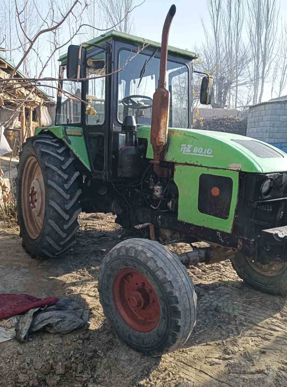 Ttz 8010 traktor sotiladi