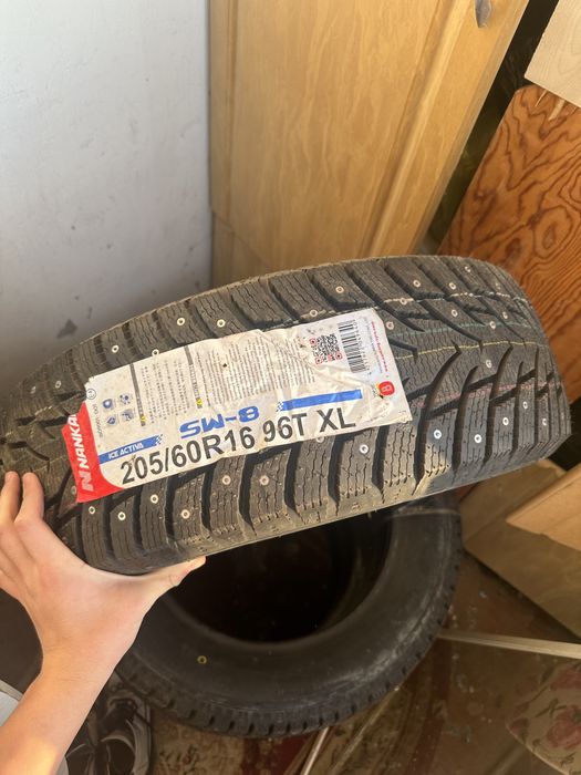 Зимние шины 16 шипы
