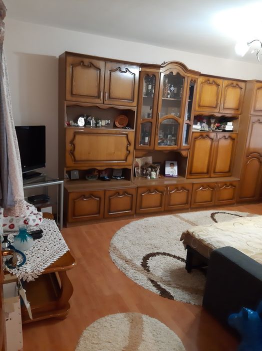 Vând apartament 2 camere