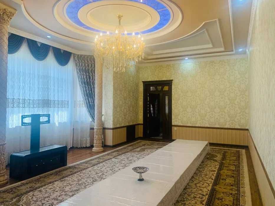 Сдаётся большой участок Сергилийский р-н! ХАНАБАД!