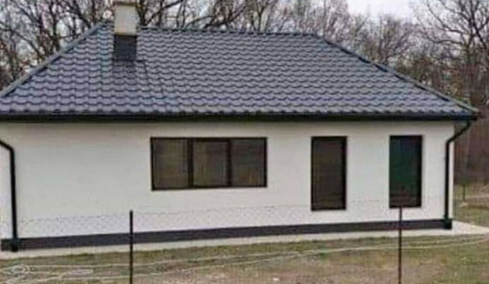 Vindem case din panouri sandwich