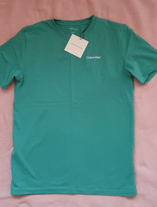 Tricouri baieti 12-16 ani CK originale NOI