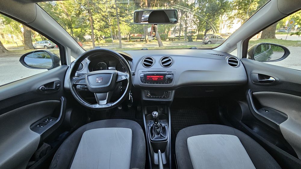 Seat Ibiza 1.2 TDI 2012г