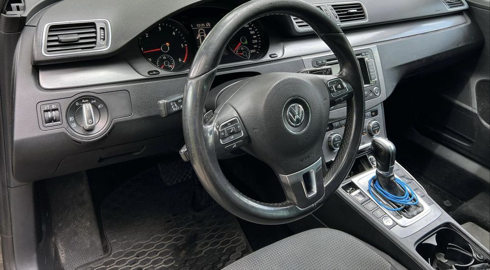 Volkswagen Passat b7