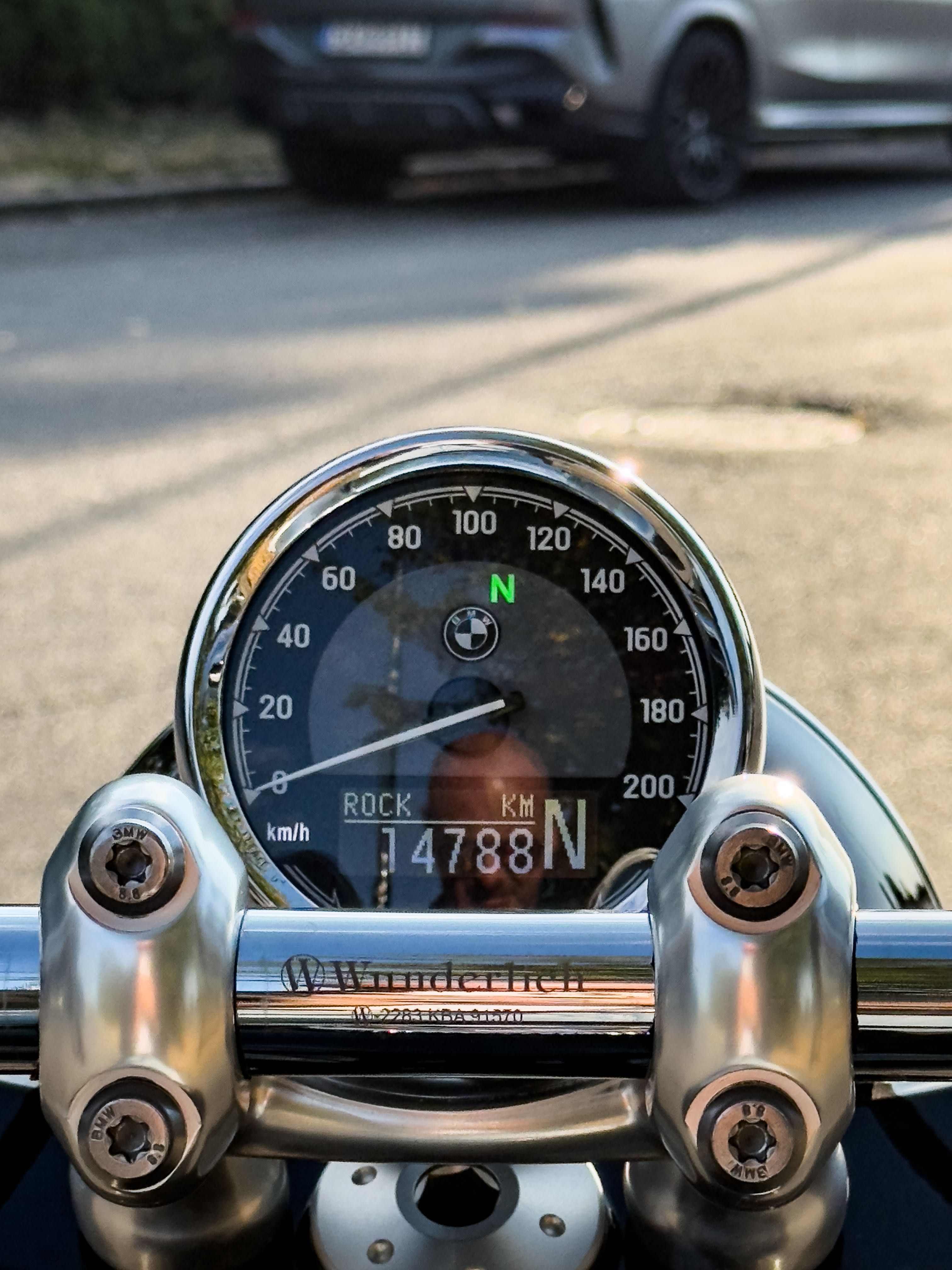 Спешно! BMW R18 Bobber