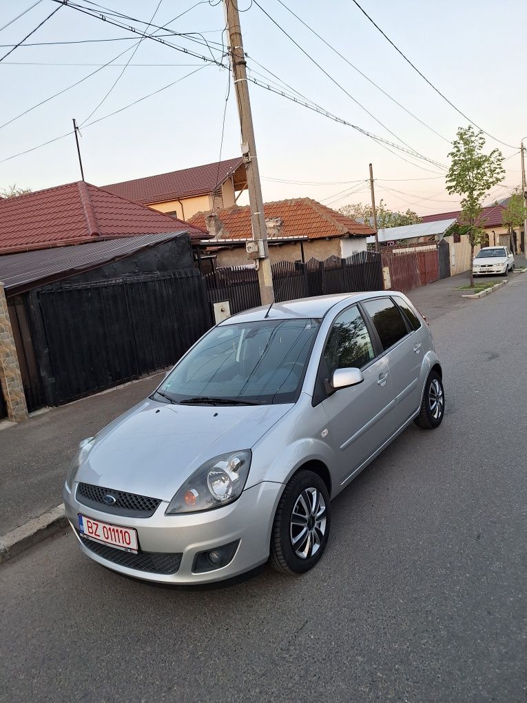 Ford Fiesta/Webasto/Parbriz Încălzit/1.4 Benzină/An 2008