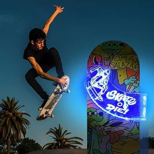 Нова Луминесцентна Стойка за Скейтборд с LED Светлини и USB Захранване