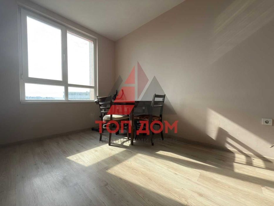 Продава се Двустаен апартамент в Варна, Лятно кино Тракия - 87 кв.м за 2382 €/кв.м - Снимка #17