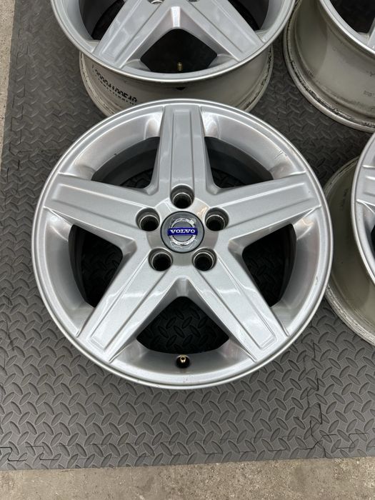 16-цола 5х108 - Volvo