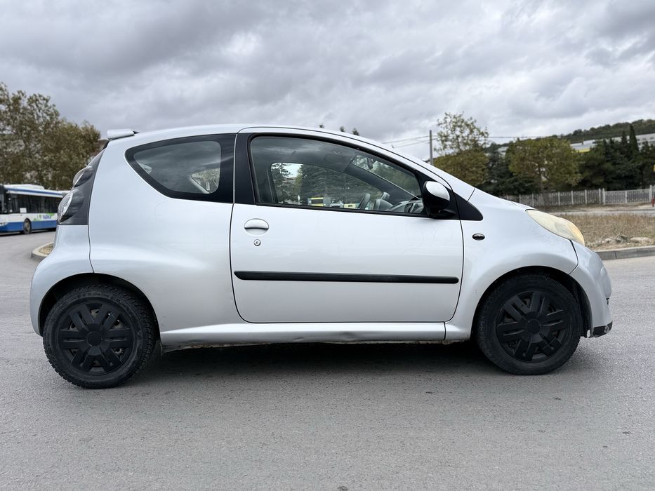 Citroen C1 1.4 Hdi Facelift 2010г Климатик Зимни гуми Всичко платено
