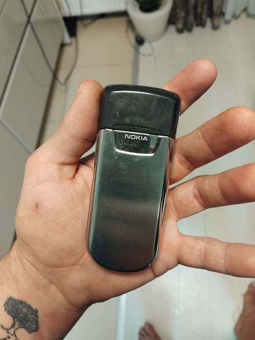 Nokia 8800 stare bună functional doar azi