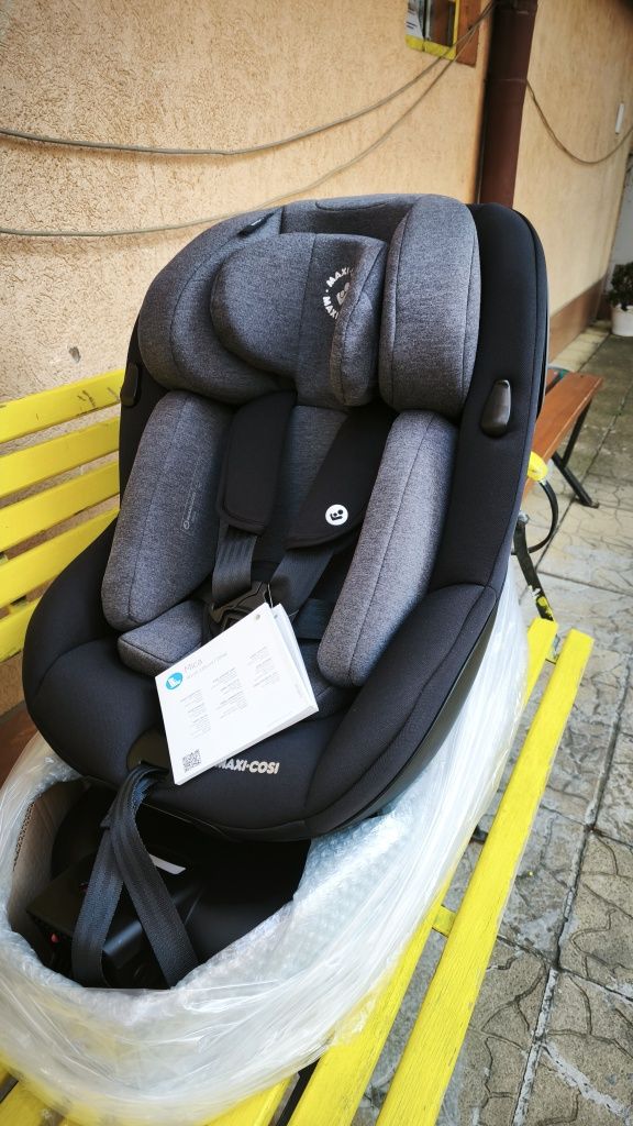 ЧИСТО НОВО! Детско столче за кола Maxi Cosi Mica I-Size 0-18 кг. ISOFI
