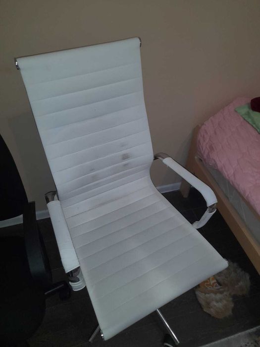 Продам кресла недорого