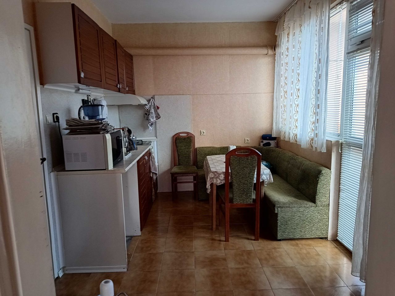 Продава се Етаж от къща в Хасково, Дружба 1 - 210 кв.м за 486 €/кв.м - Снимка #8