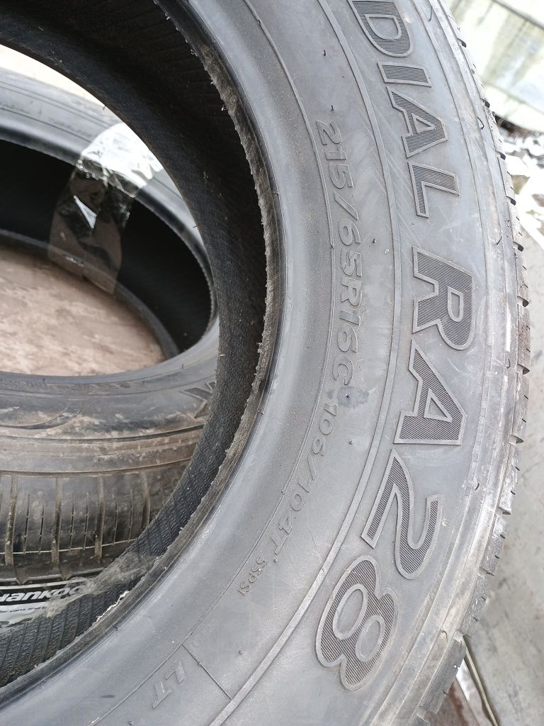 Гуми за бус 215/65/16 C, Hankook, микробус джип