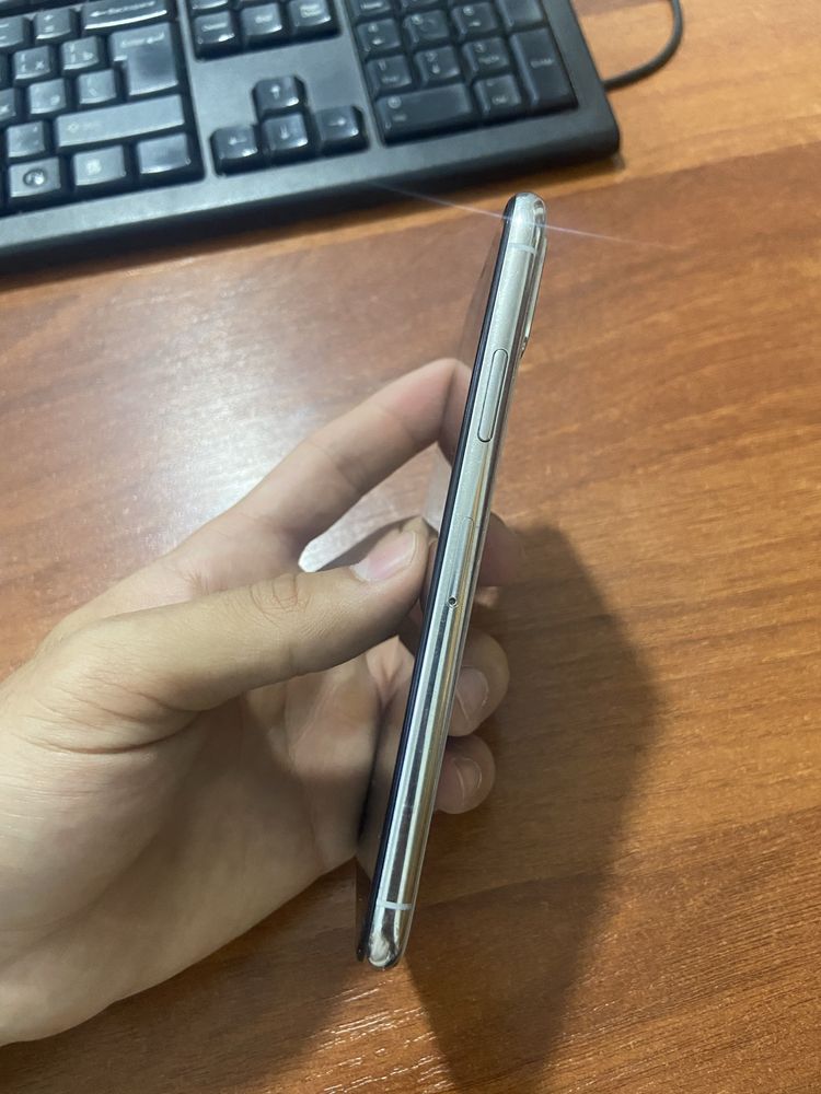 iPhone X 64gb oq