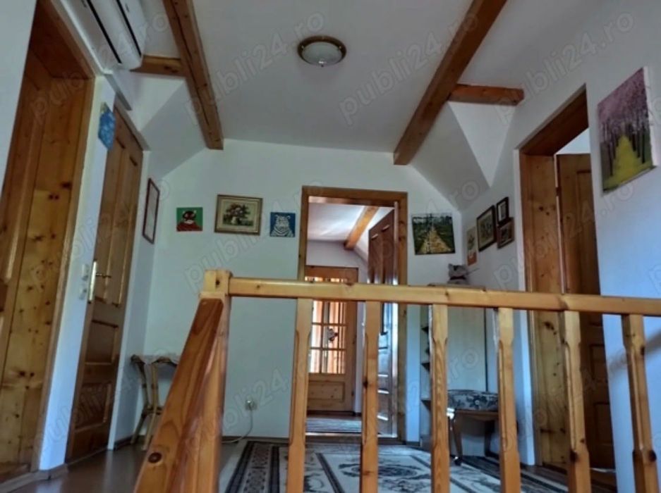 Breaza, casa stil tirolez, zona insorita