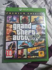 Grand theft auto V premium edition xbox one