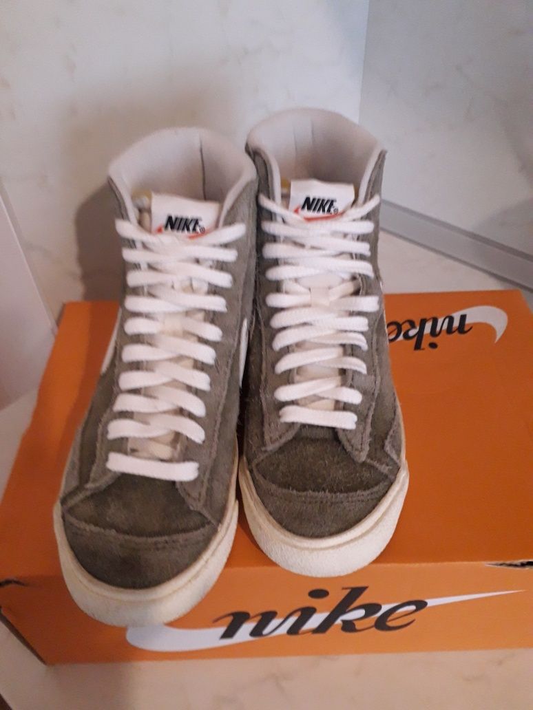 Сникърси Nike Blazer