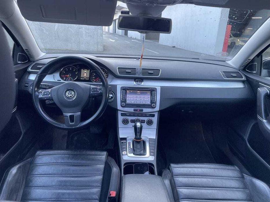 Passat B7 /DSG/Panoramic/FULL PIELE/2012