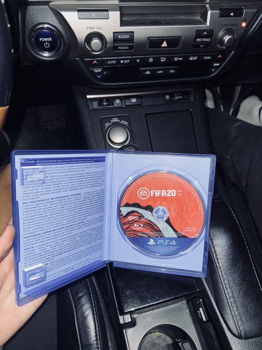 Диски на PS 4 (pro)